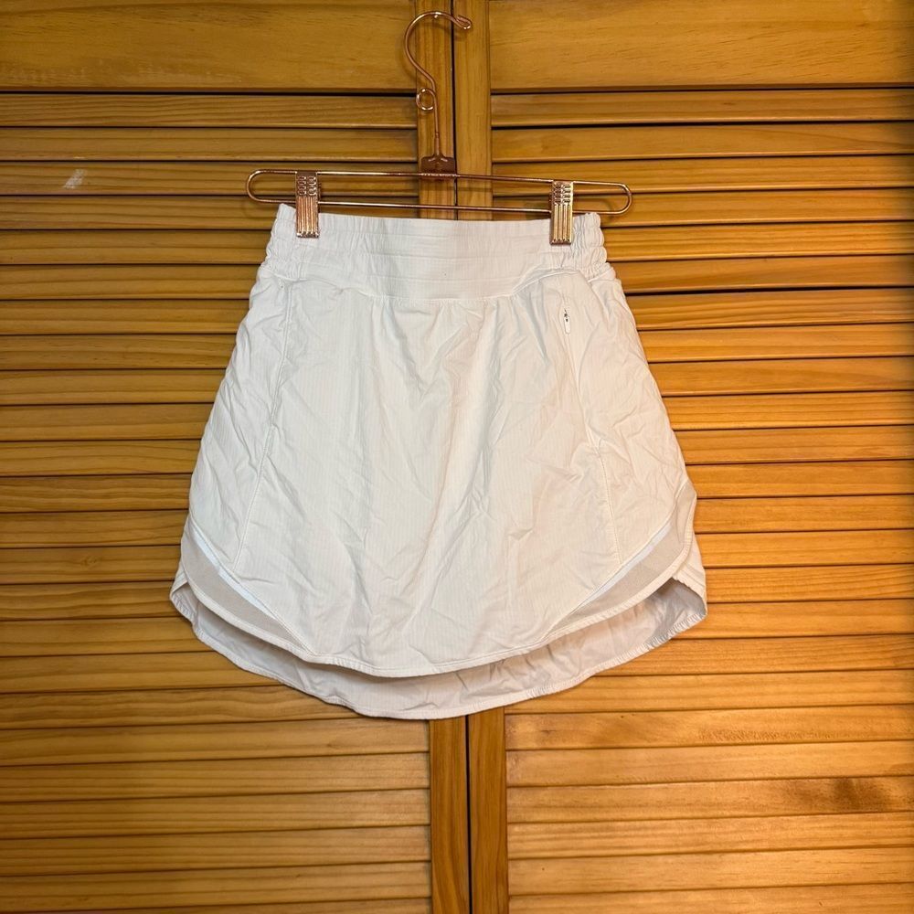 Lululemon Athletica White Skort size 4